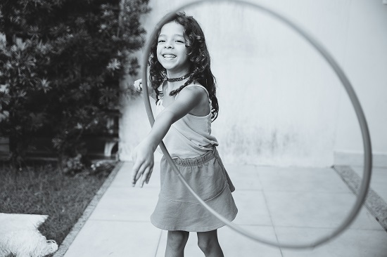 girl hula hooping