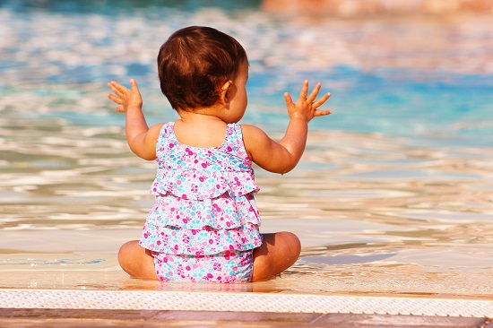 baby swimming